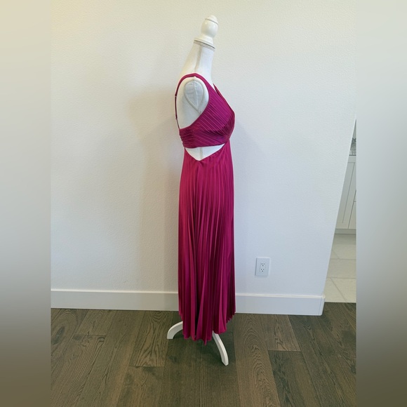 Abercrombie | Cut Out Maxi Dress | Size Small - Picture 5 of 6